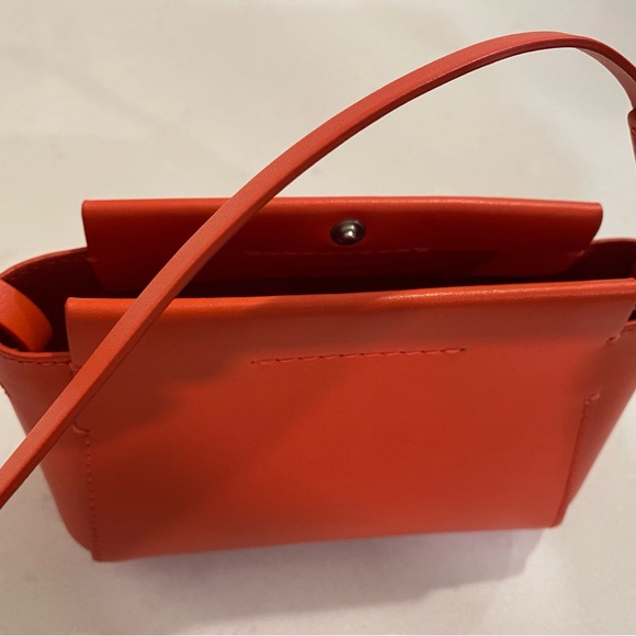Everlane Micro Form Bag - Picture 4 of 5